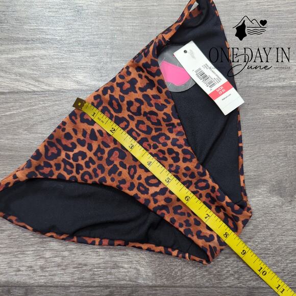 No Boundaries Moderate Coverage Leopard Bikini Bottom Size S - Picture 4 of 5